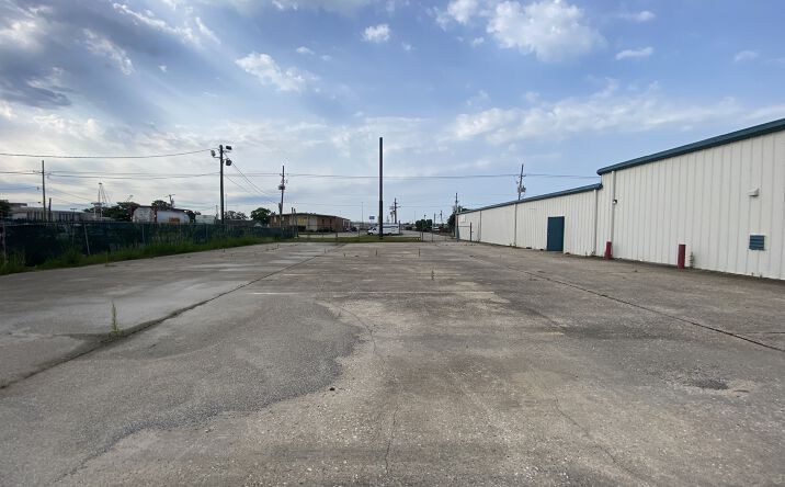 11438 Hwy 90 Beaumont Tx
