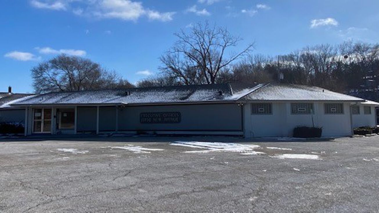 15850 New Ave, Lemont, IL 60439