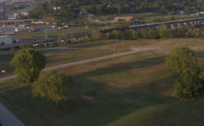 Pictures of Land property located at Cambridge Crest, Kansas City, MO 64120 for sales - image #1