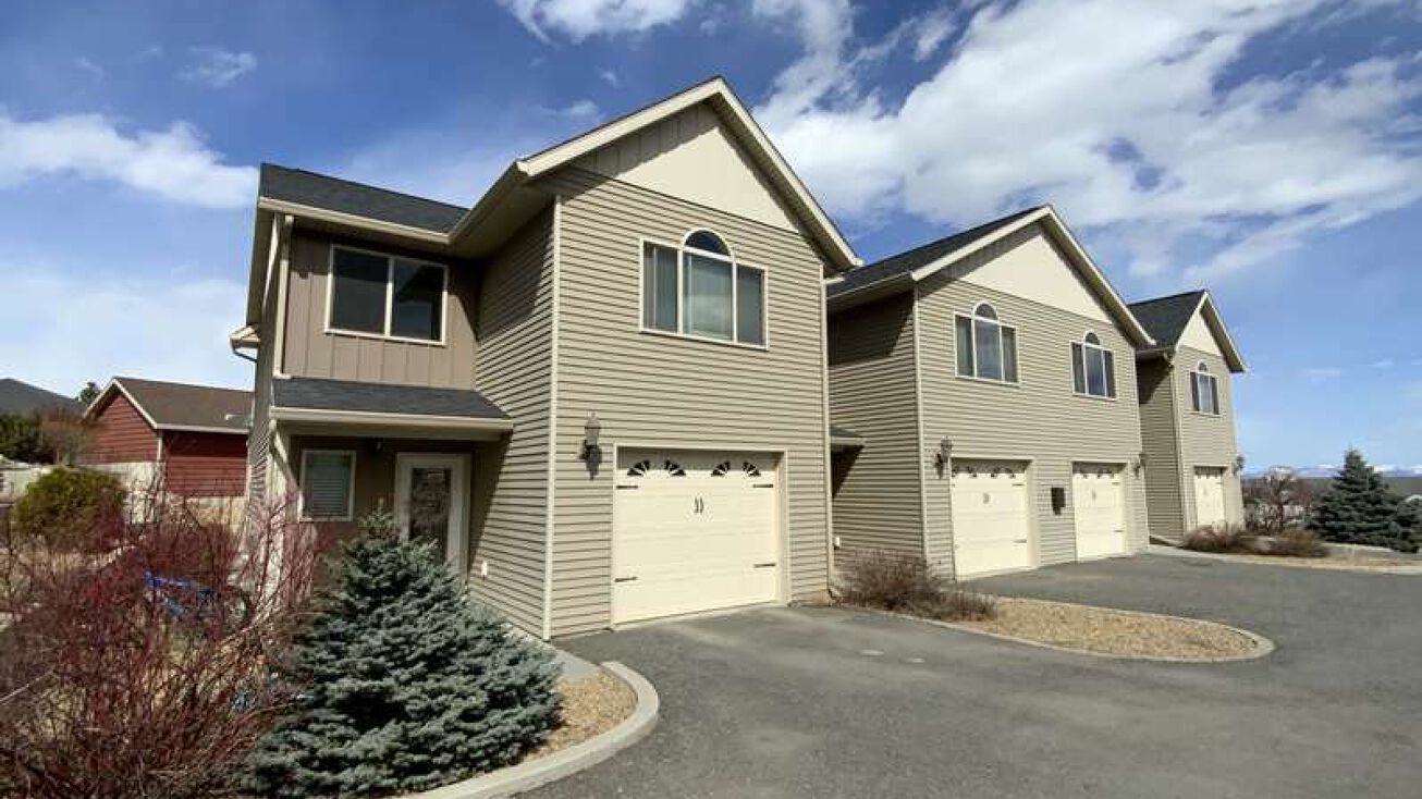 3213 Dr, Helena, MT 59601