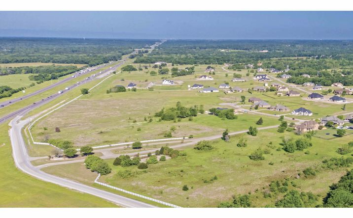 Pictures of Land property located at 1101 Shadow Lakes Dr, Wills Point, TX 75169 for sales - image #1