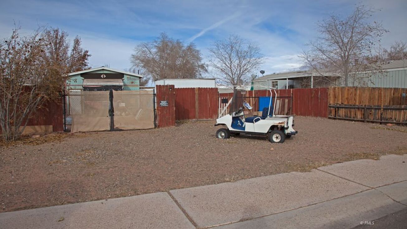 18 Red Mesa Ave, Page, AZ 86040