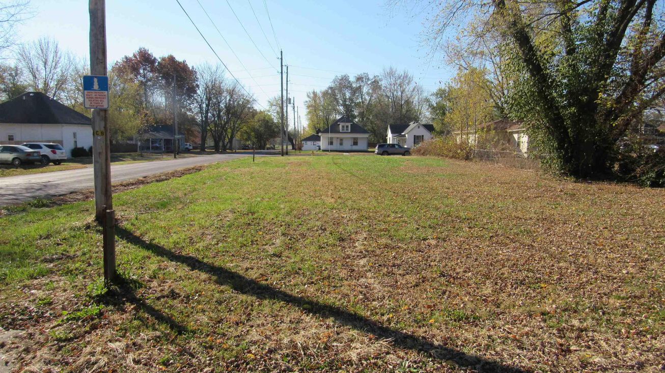 325 E Saline St, Sedalia, MO 65301