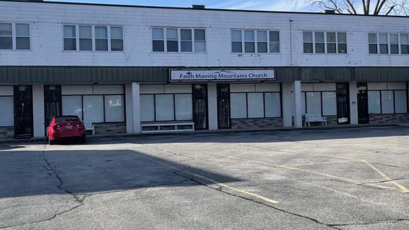 1408 1/2 Atwood Ave, Johnston, RI 02919