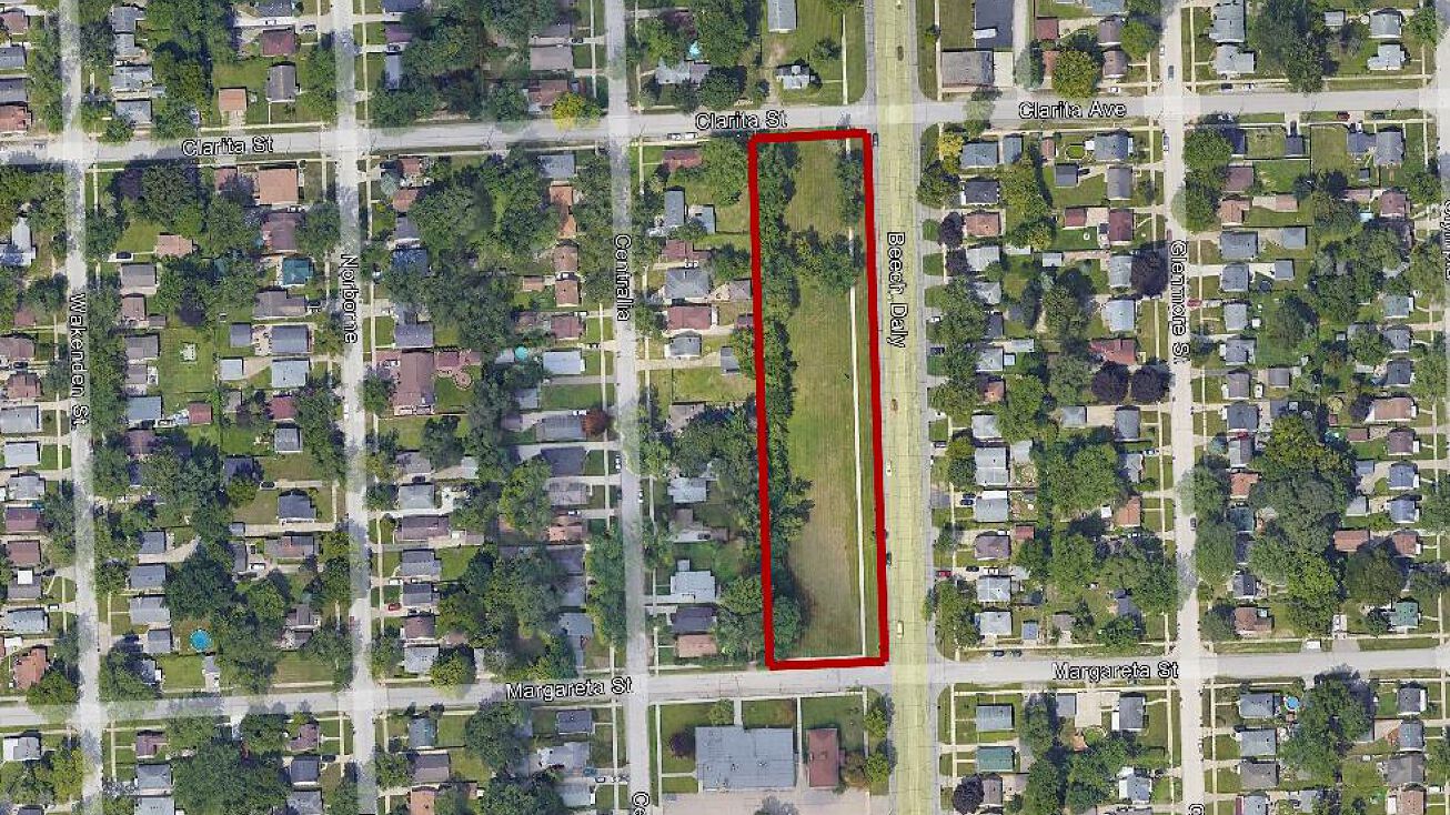 18633 Beech Daly Cambridge Garden, Redford Charter Township, MI 48239