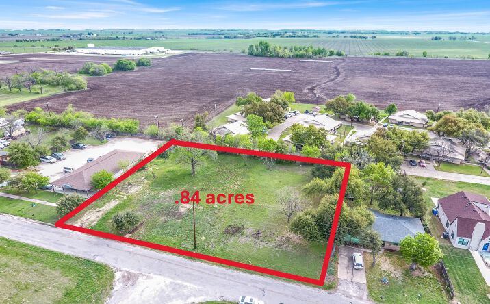 Pictures of Mixed Use, Office, Retail property located at 1908 Old Granger Rd, Taylor, TX 76574 for sales - image #1