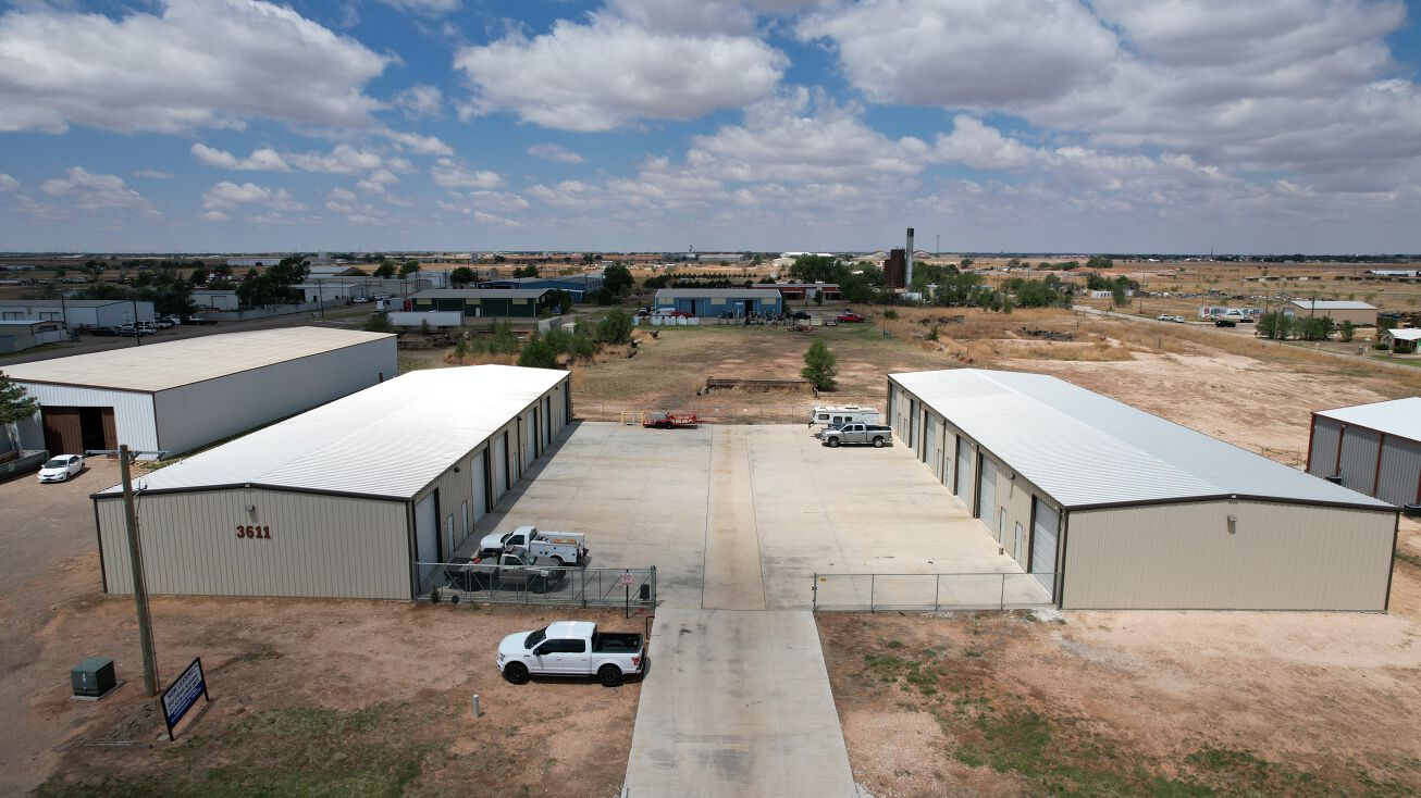 3611 N C R 2000, Lubbock, TX 79415 Industrial Property for Sale North Quaker Warehouse