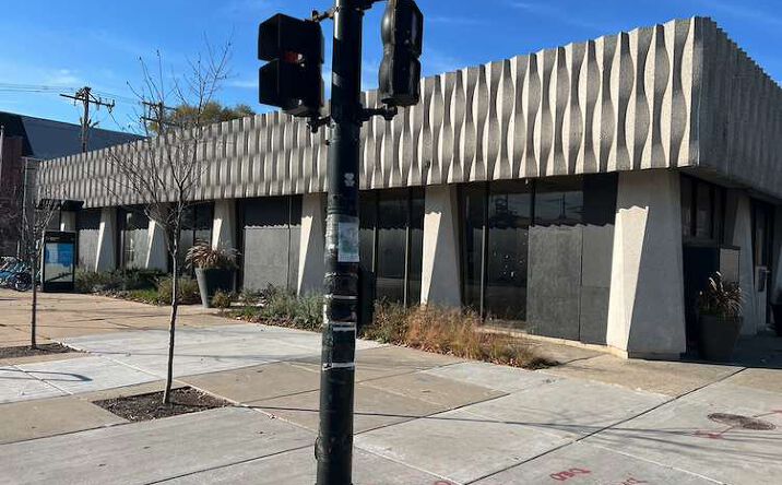 Pictures of Office property located at 5100 S Damen Ave, Chicago, IL 60609 for sales - image #1