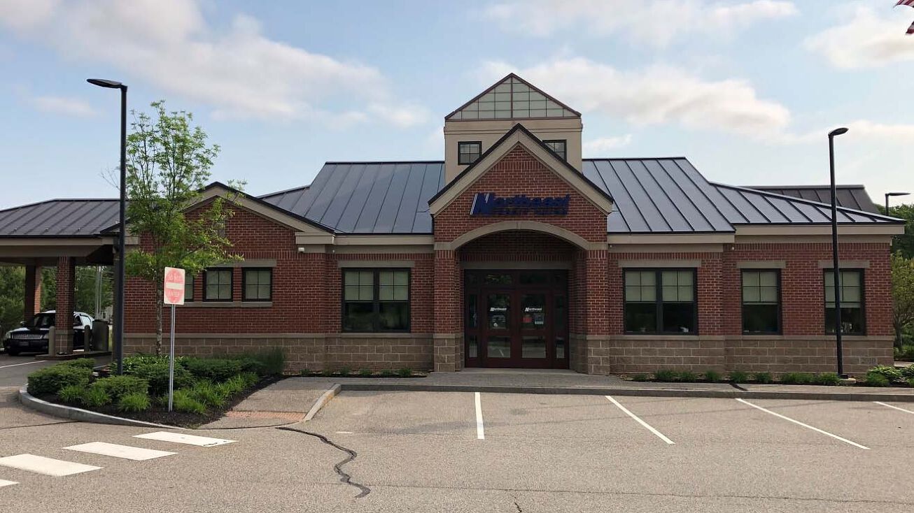 1001 Portland Rd, Saco, ME 04072