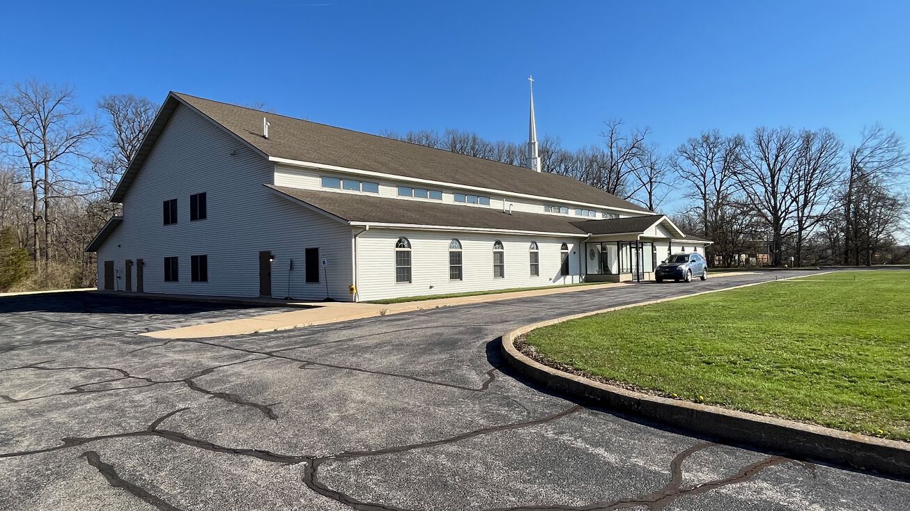 7447 N Telegraph Rd, Monroe, MI 48162