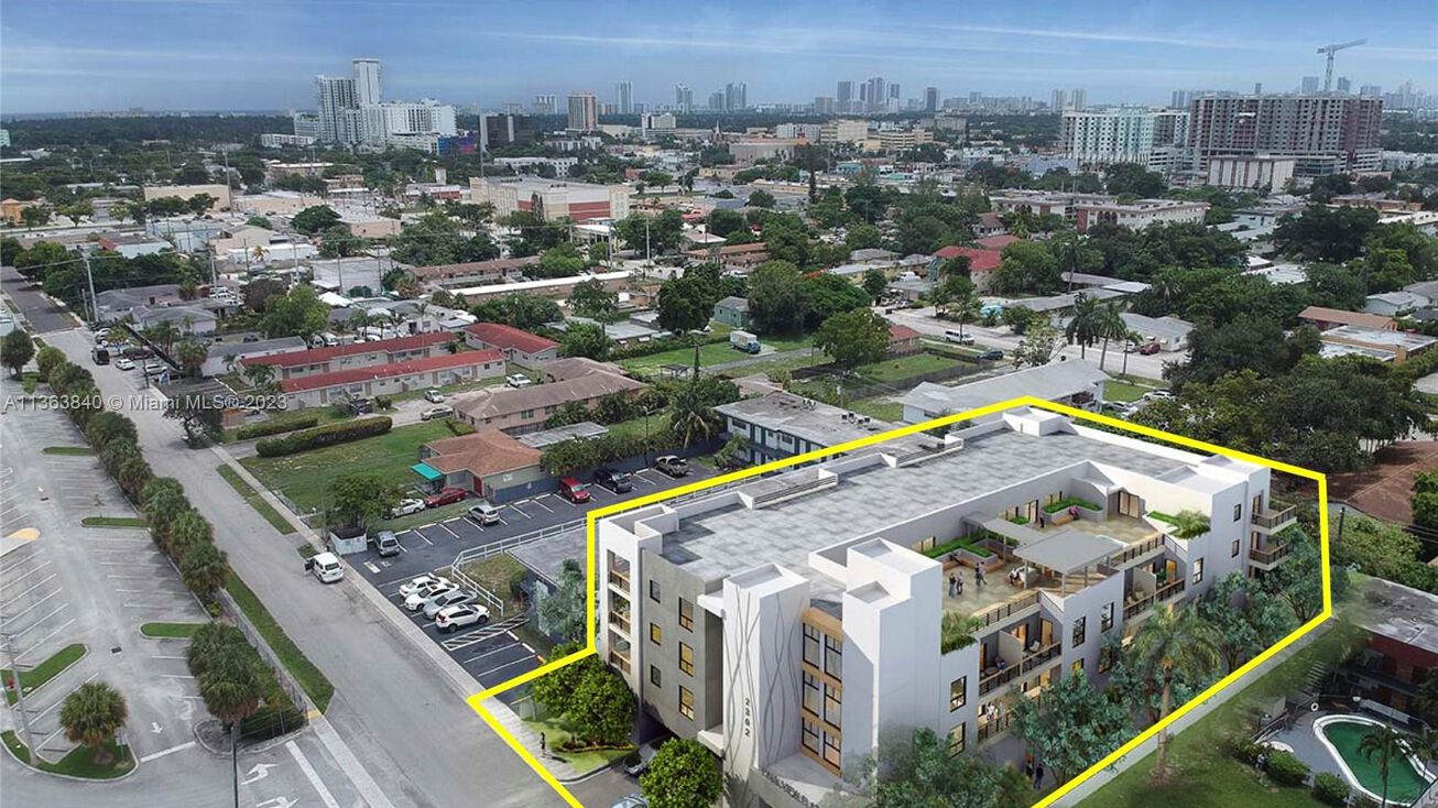 23022306 Pierce St, Hollywood, FL 33020