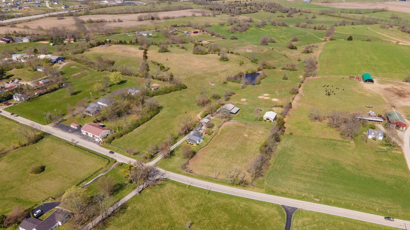 1141 Lexington Rd, Harrodsburg, KY 40330