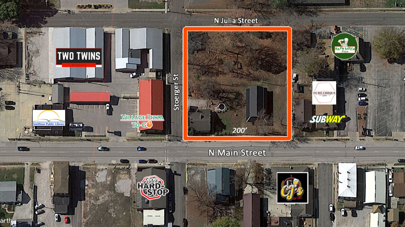 1 N Main St, Smithton, IL 62285