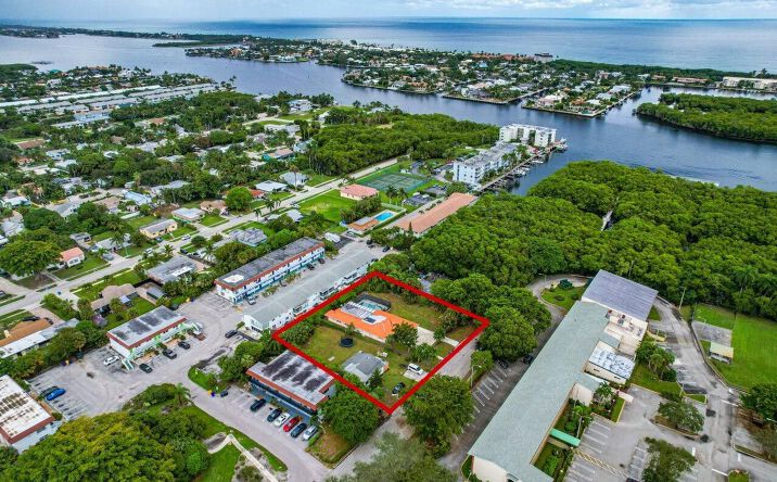 Pictures of Hospitality, Mixed Use, Land property located at 641 NE 6th Ave, Boynton Beach, FL 33435, 633 NE 6th Ave, Boynton Beach, FL 33435 for sales - image #1