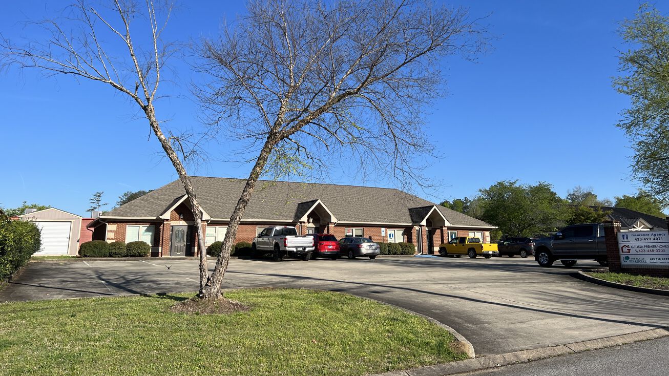 1335 Mackey Branch Dr, Chattanooga, TN 37421