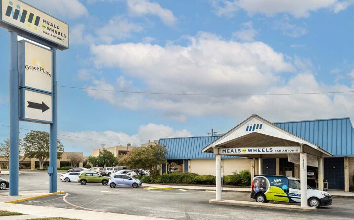 Pictures of Retail property located at 4306 Northwest Loop 410, San Antonio, TX 78229 for sales - image #1