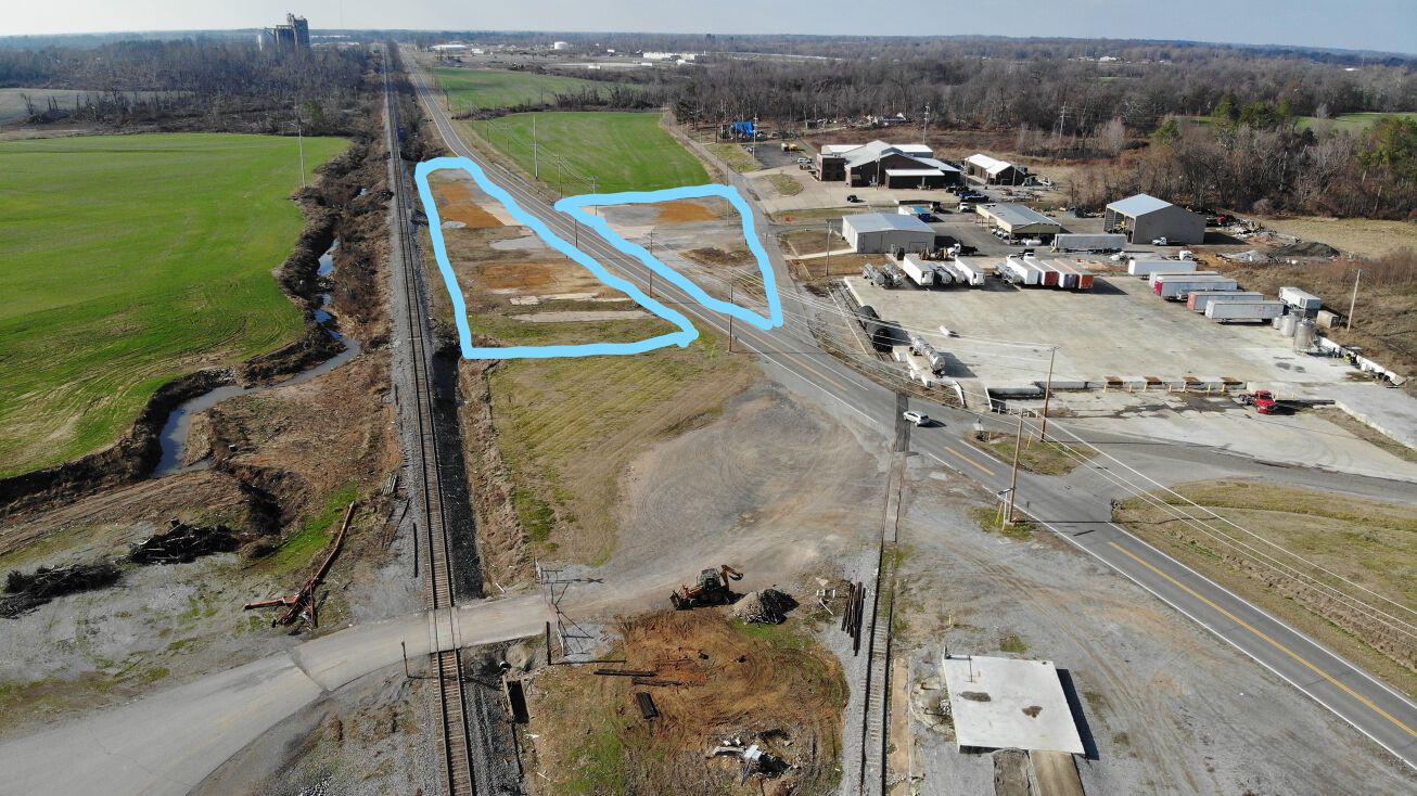 1111 Fulton Rd, Mayfield, KY 42066