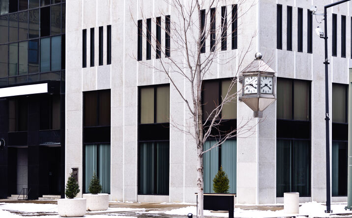 Pictures of Office property located at 16 Wick Ave, Youngstown, OH 44503 for sales - image #1