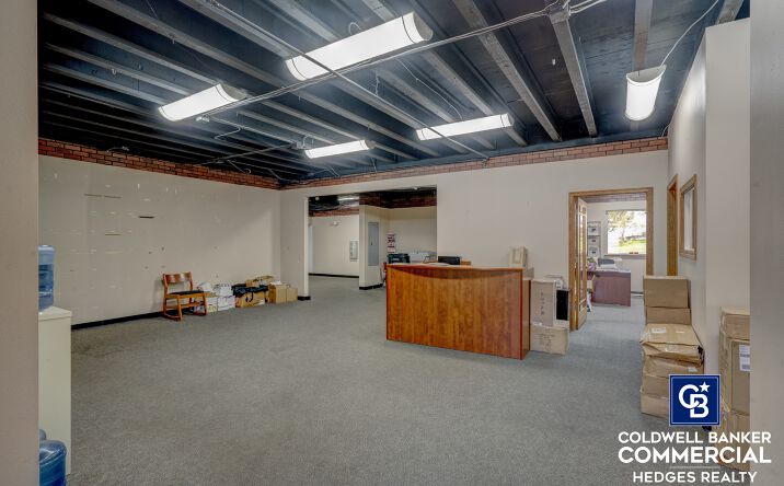 Pictures of Industrial property located at 850 Twixt Town Rd, Cedar Rapids, IA 52402 for comps - image #1