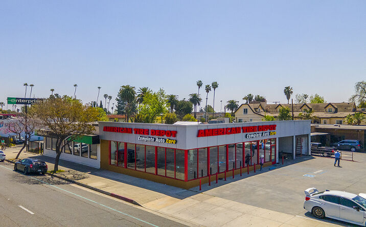 Pictures of Retail property located at 1880 E Colorado Blvd, Pasadena, CA 91107 for sales - image #1