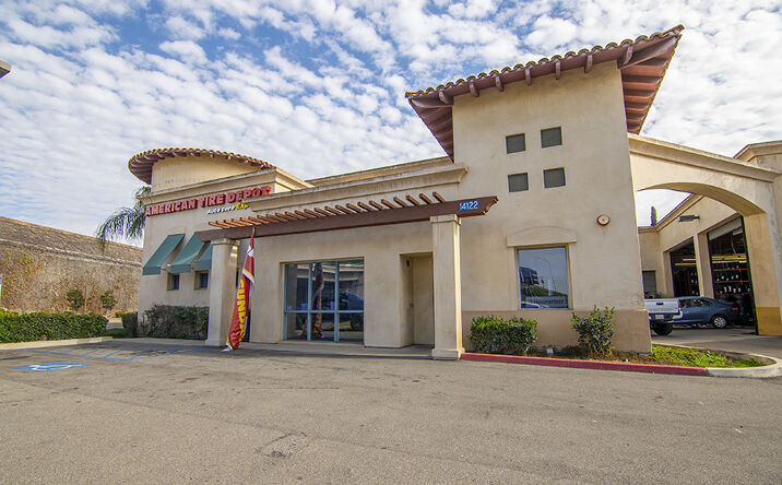 Pictures of Retail property located at 14122 Newport Ave, Tustin, CA 92780 for sales - image #1