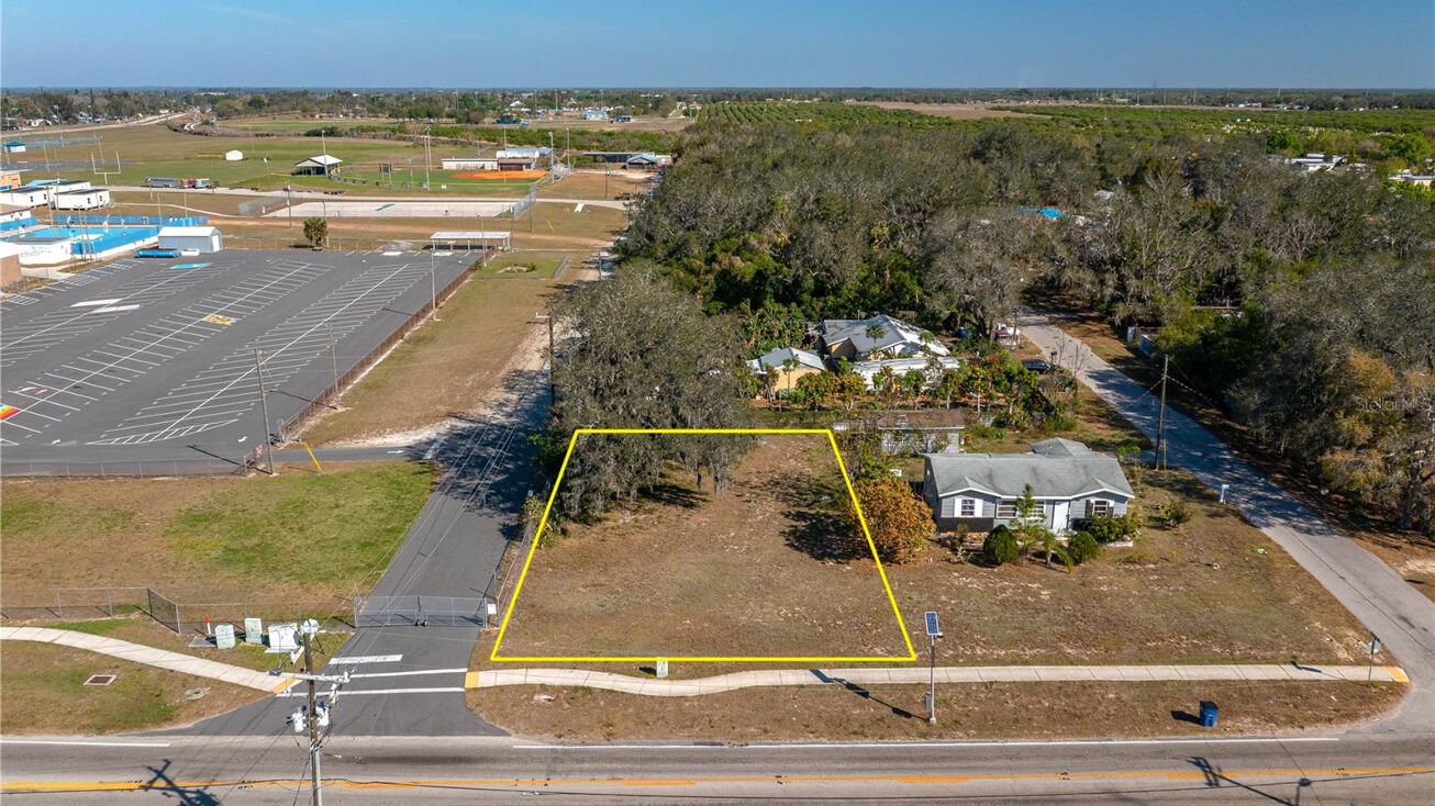 3720 Kenilworth Blvd, Sebring, FL 33870