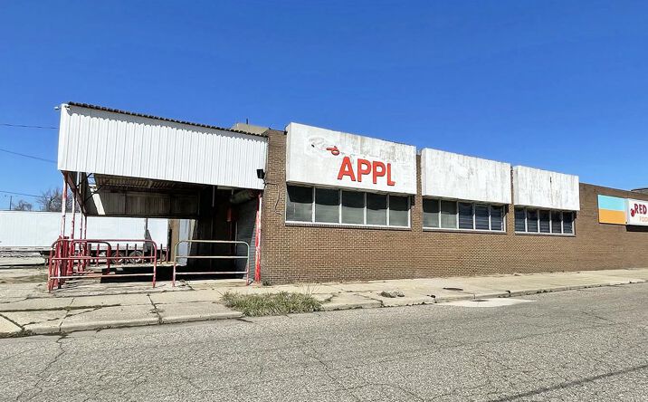 Pictures of Industrial property located at 52 Bartlett St, Highland Park, MI 48203 for sales - image #1