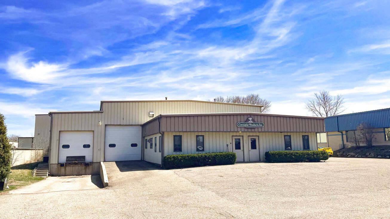 2303 Pinehurst Dr, Middleton, WI 53562