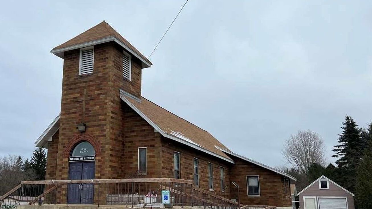 1499 Townline Rd, Petoskey, MI 49770