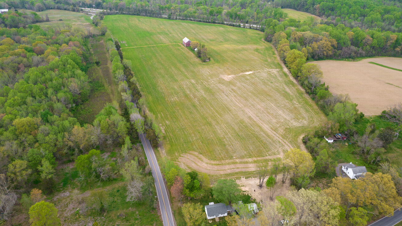 5709 Plummer Ln, Lothian, MD 20711