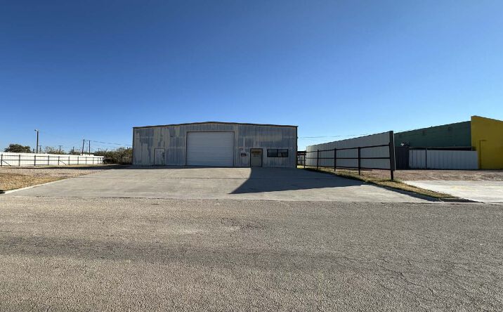 Pictures of Office, Industrial property located at 201 Donley, Big Spring, TX 79720 for sales - image #1