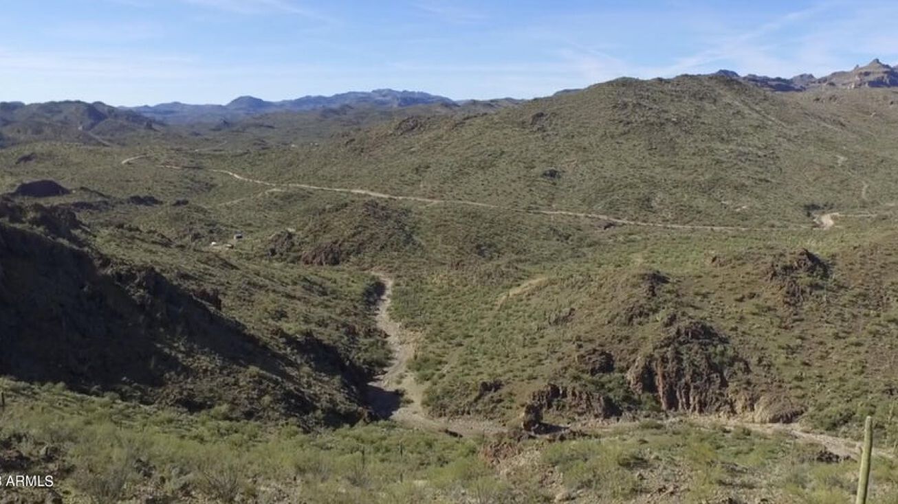 0 N Columbia Rd, Morristown, AZ 85342
