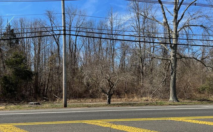 Pictures of Land property located at 328 Stokes Rd, Medford, NJ 08055 for sales - image #1