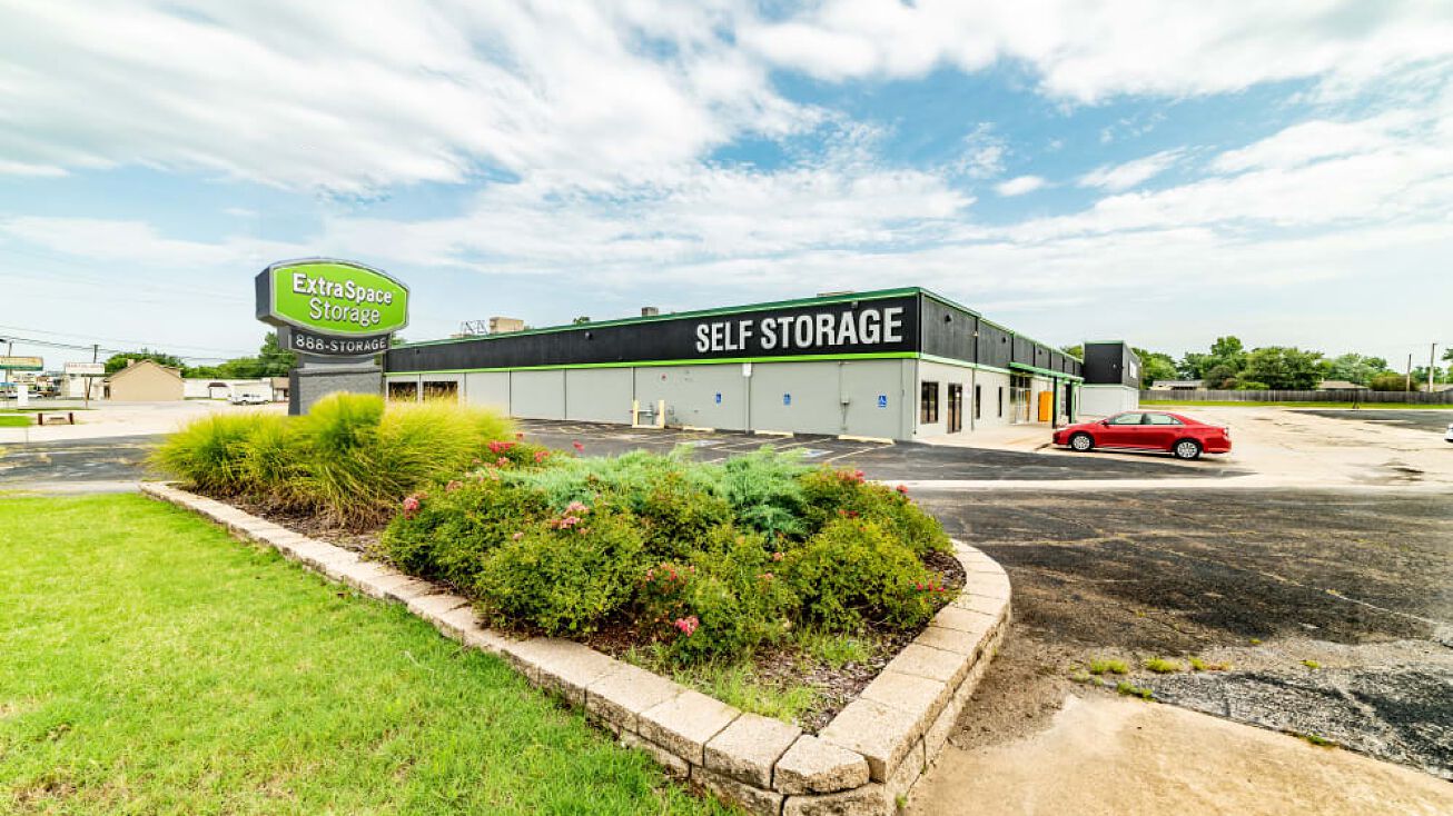 708 W Kenosha St, Broken Arrow, OK 74012