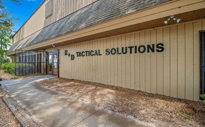 Pictures of Industrial property located at 1031 NE 16th St, Ocala, FL 34470 for sales - image #1