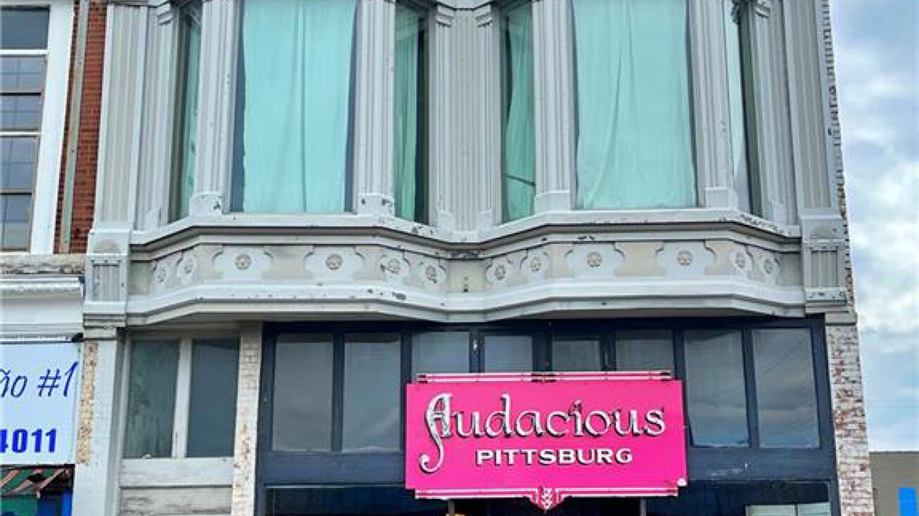 211 N Broadway Street, Pittsburg, KS 66762 Retail Property for Sale