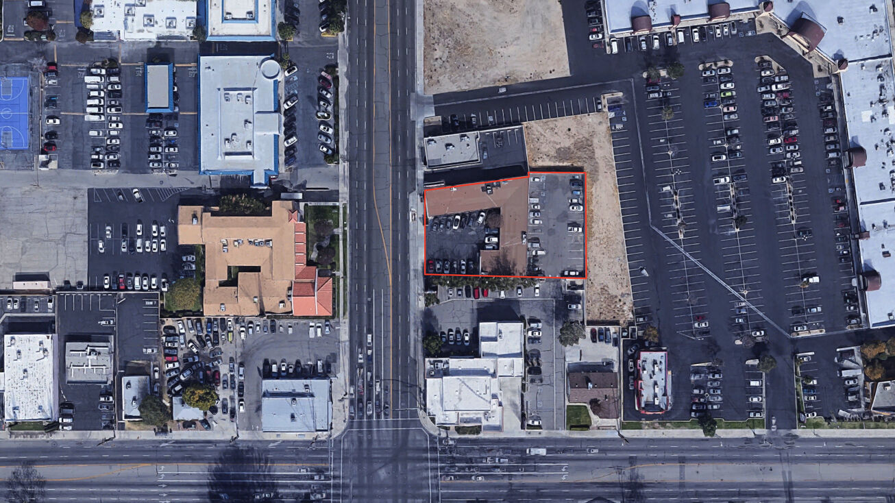 44424 10th St W, Lancaster, CA 93534