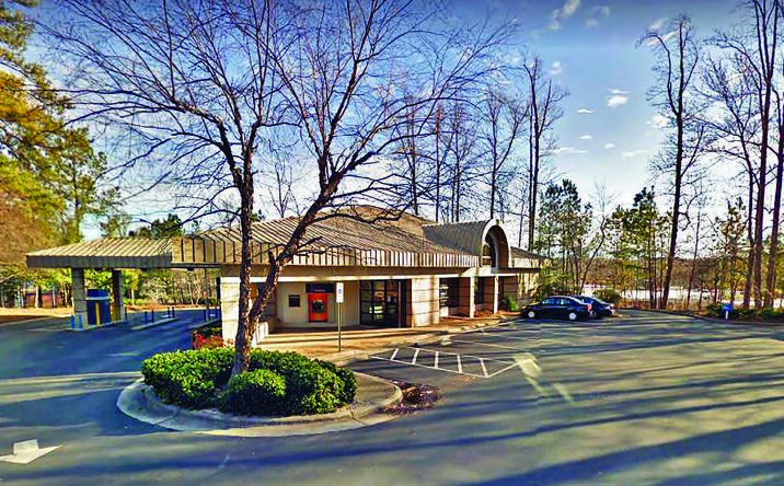 Pictures of Retail property located at 650 N Harrison Avenue, Cary, NC 27513 for comps - image #1