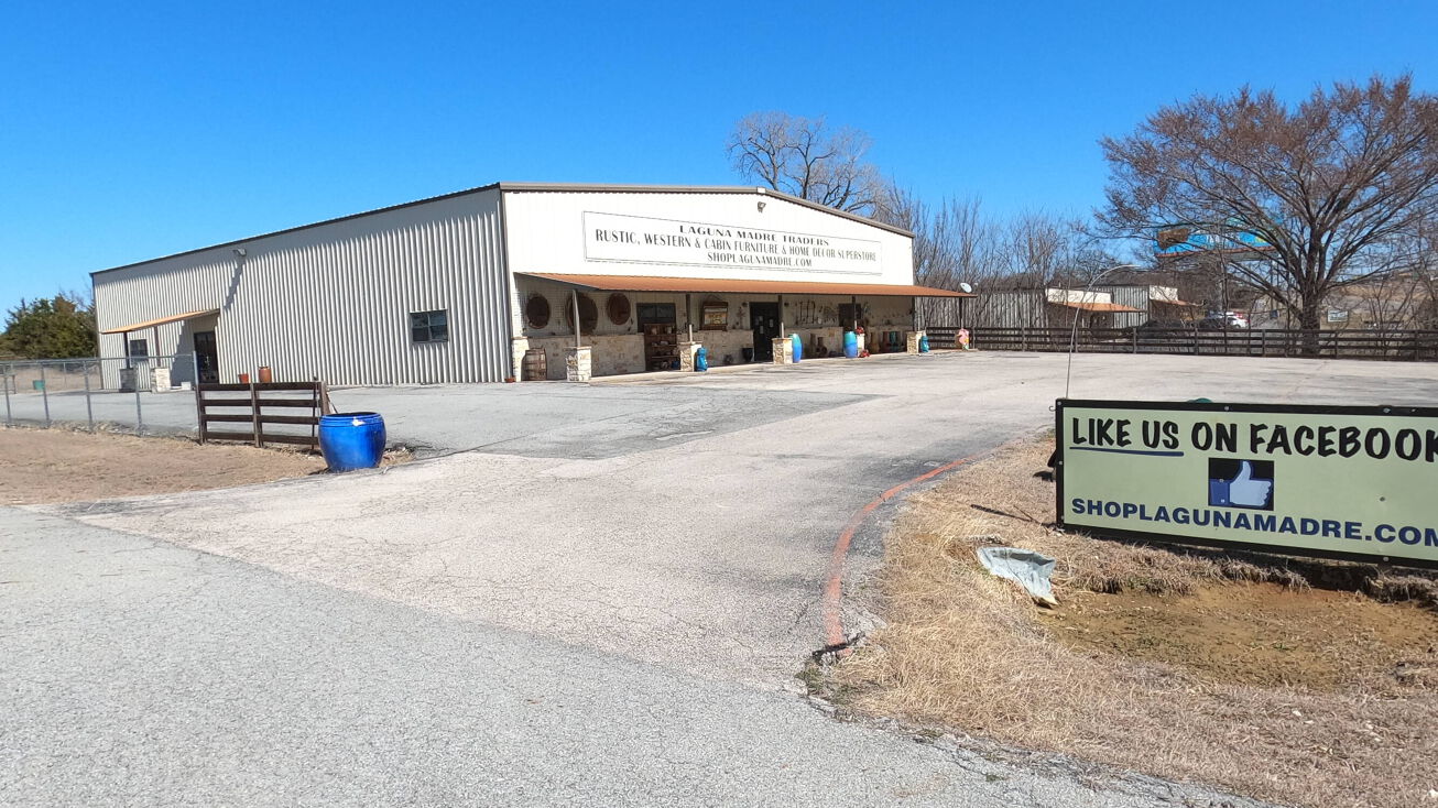 12881 E US HWY 82, WHITESBORO, TX 76273