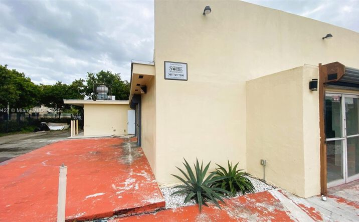 Pictures of Mixed Use, Retail property located at 7723 NW 27th Ave, Miami, FL 33147 for sales - image #1