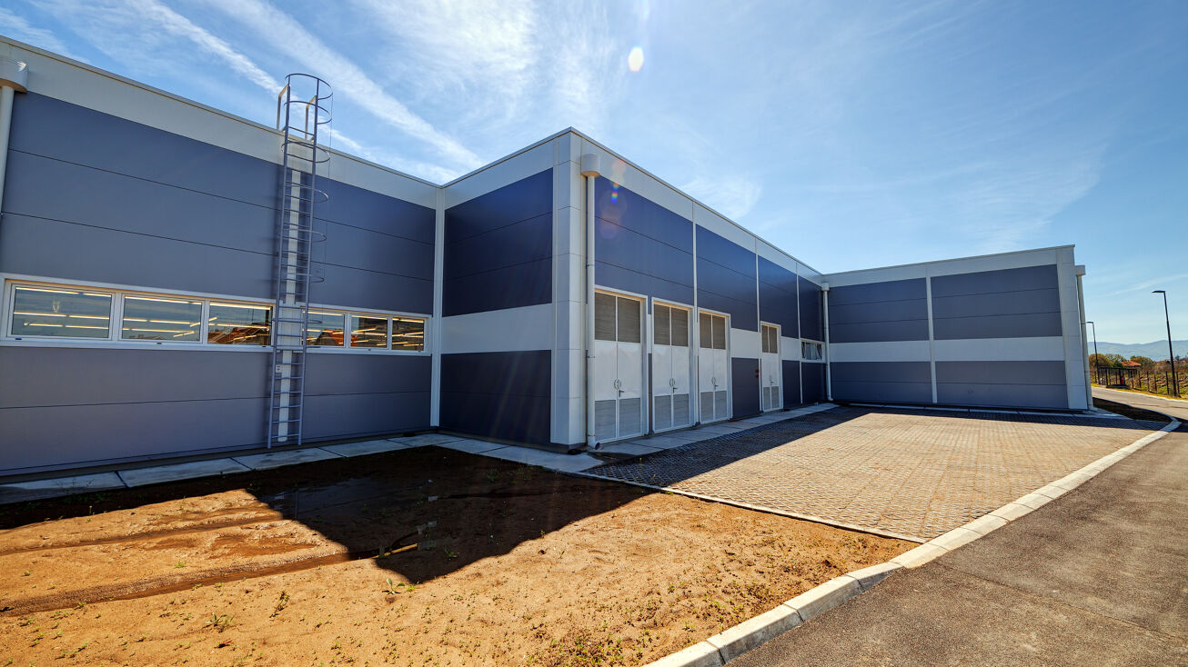 71 Adams St, Braintree, MA 02184