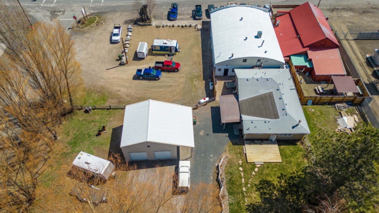 329 OR31, Paisley, OR 97636