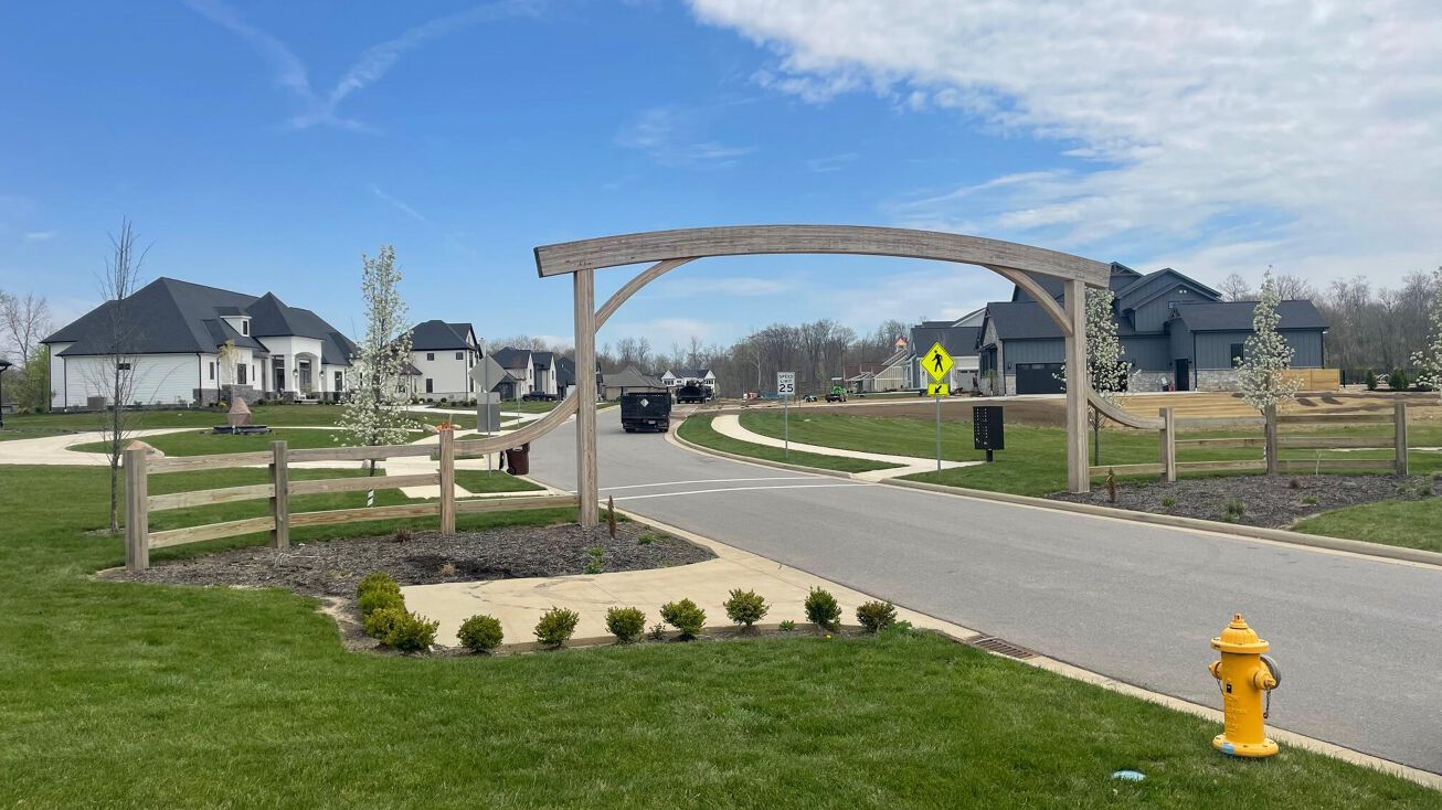 5408 Maple Gln Dr, Galena, OH 43021