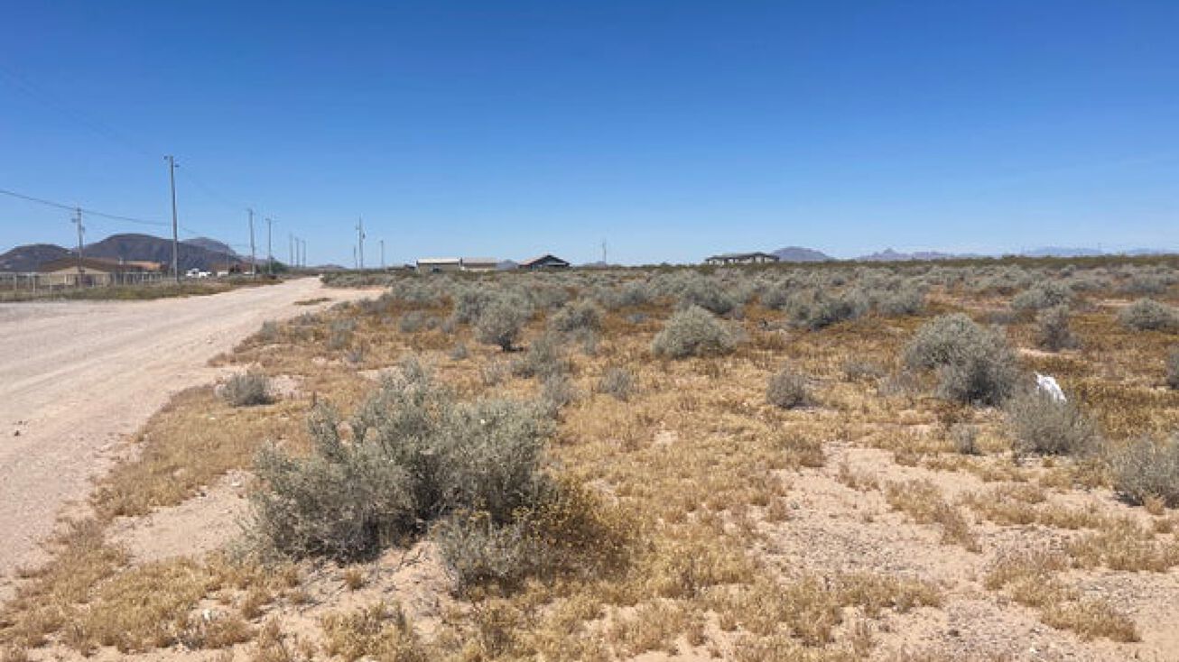 383X1 W Latham St, Tonopah, AZ 85354