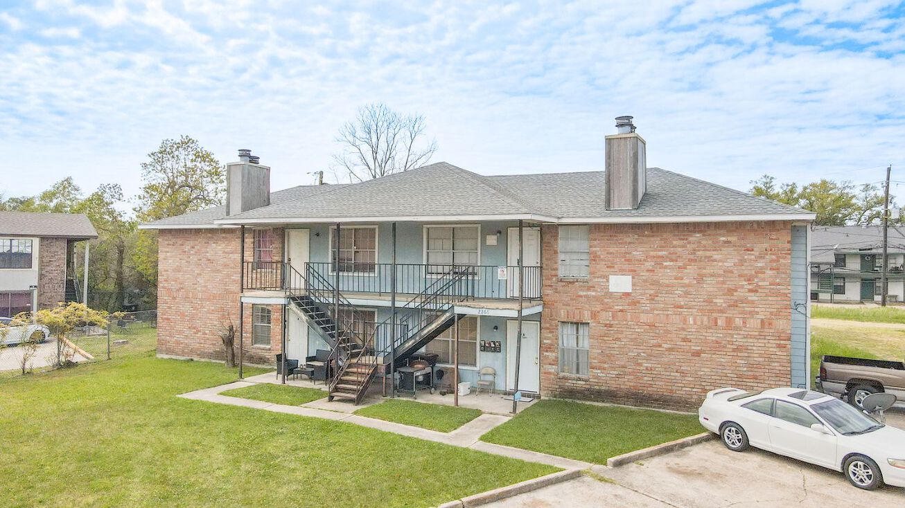 2266 Anne Marie Dr, Baton Rouge, LA 70820