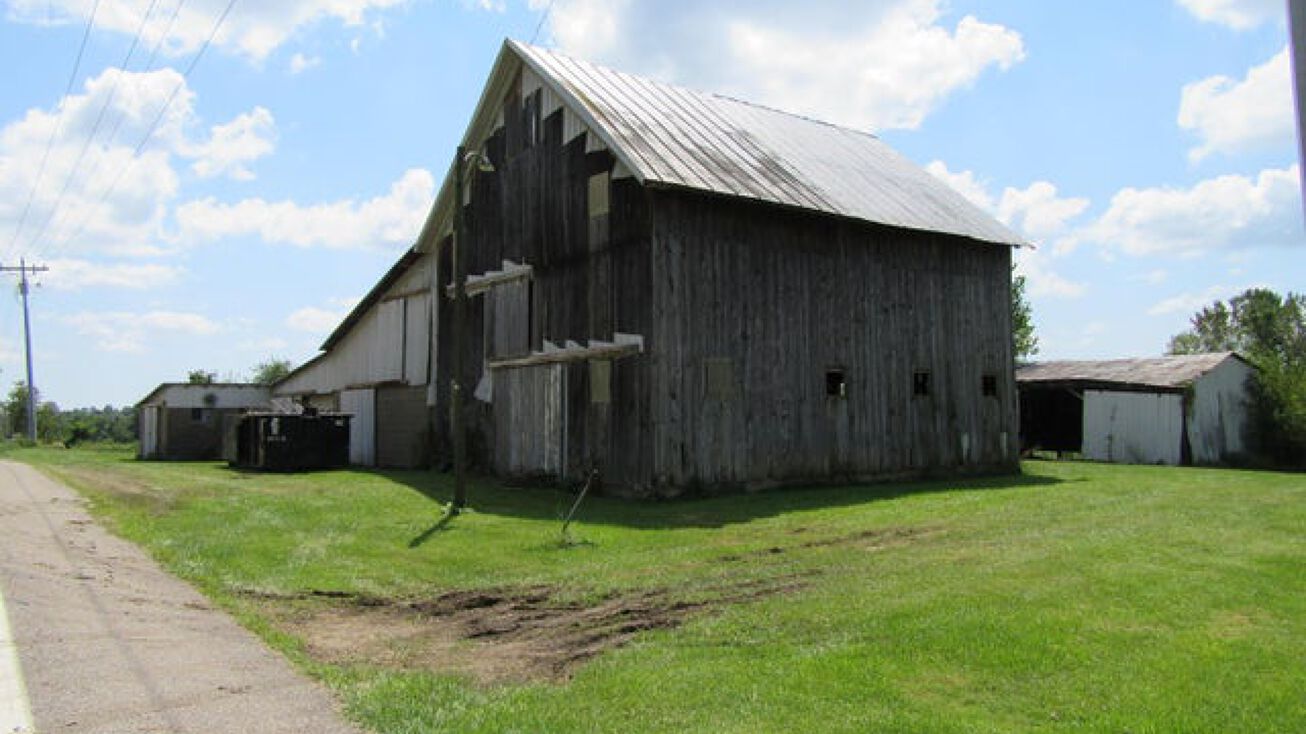 4809 Marion Rd NW, Centerburg, OH 43011