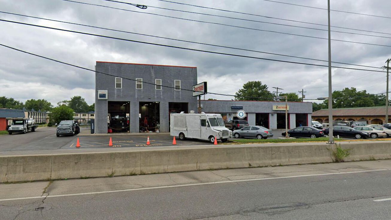 1248 E Dublin Granville Rd, Columbus, OH 43229