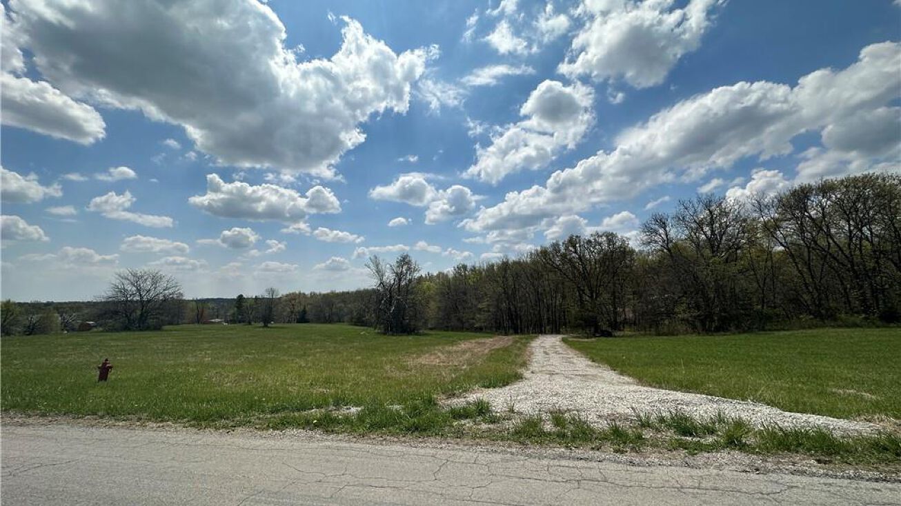 Lots 1850 & 2588 Otter Road, Gallatin, MO 64640 Land for Sale Lots