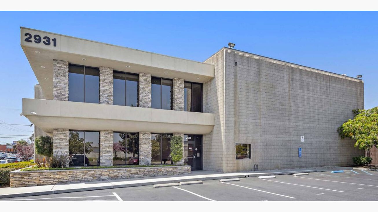 2931 Redondo Ave, Long Beach, CA 90806