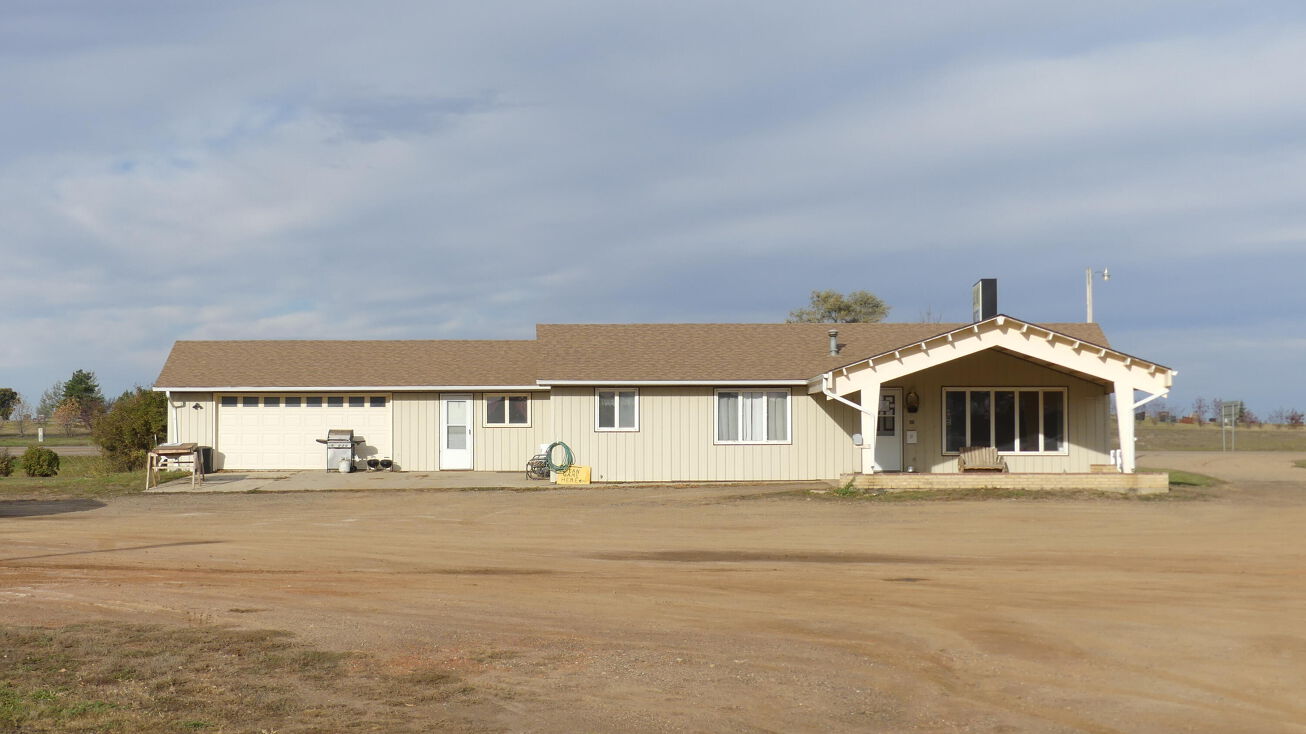 409 Hwy 85, Bowman, ND 58623